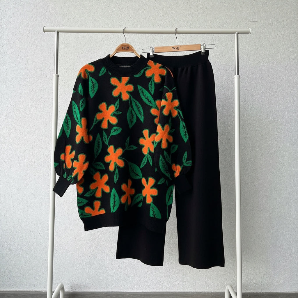 Women's Flower Print Fleece Tracksuit - Winter Wear